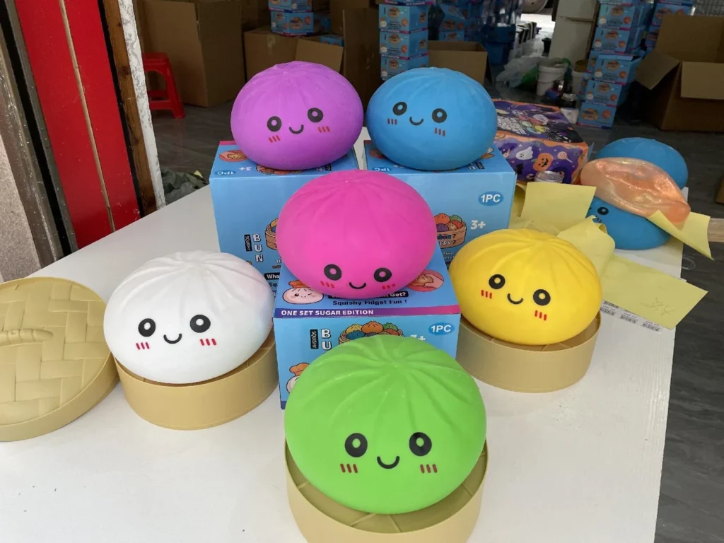 25cm Duży blind box z dumplingami w mieszanych kolorach