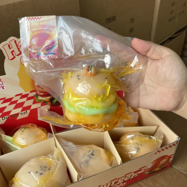 Crispy Crystal Clay Burger Squishy