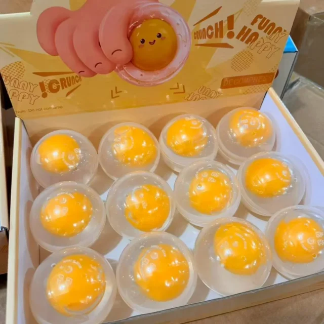 Crispy Crystal Clay Egg Yolk Pie Squishy